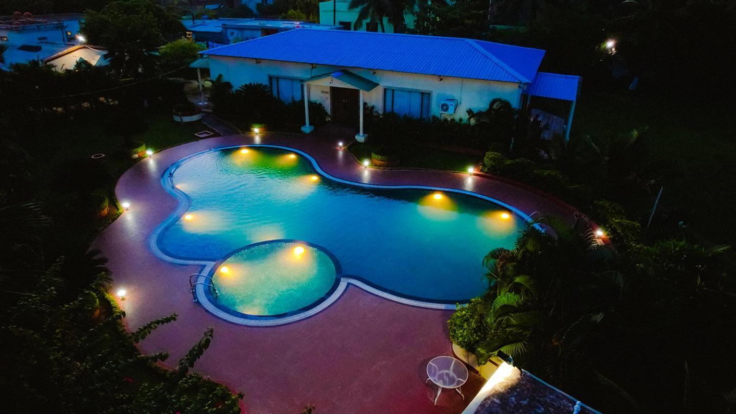 Chanakya Bnr Hotel بوري المظهر الخارجي الصورة