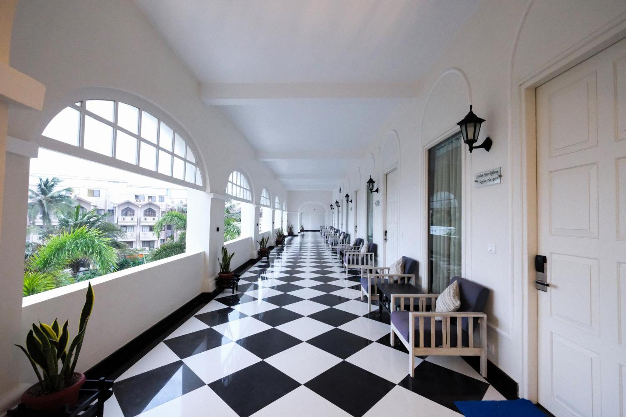 Chanakya Bnr Hotel بوري المظهر الخارجي الصورة