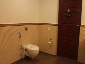 Chanakya Bnr Hotel بوري المظهر الخارجي الصورة